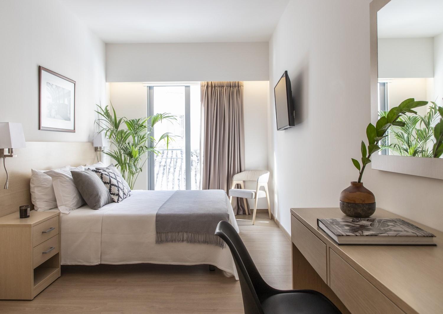 Gallery Suites & Residences Пирея Екстериор снимка
