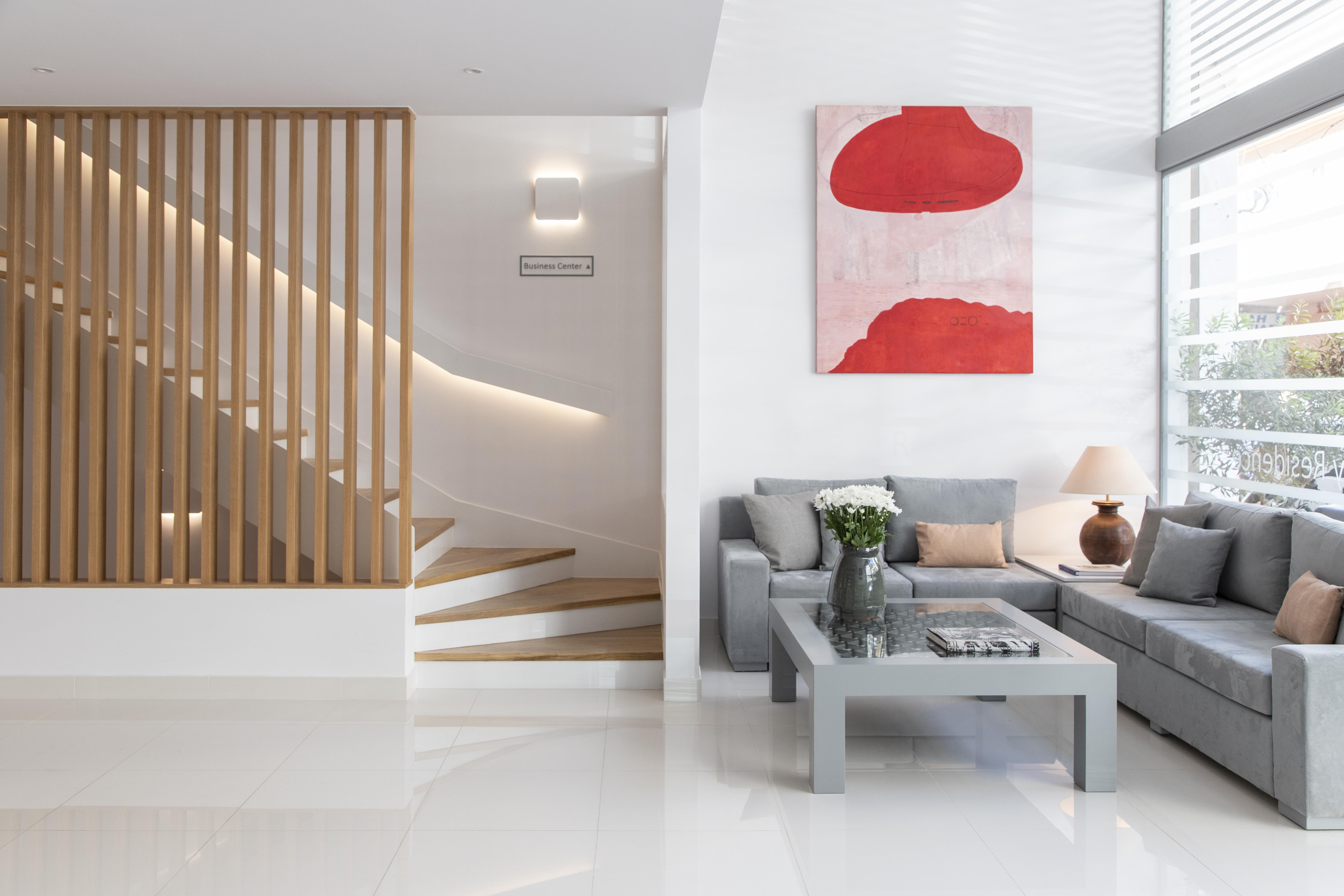 Gallery Suites & Residences Пирея Екстериор снимка