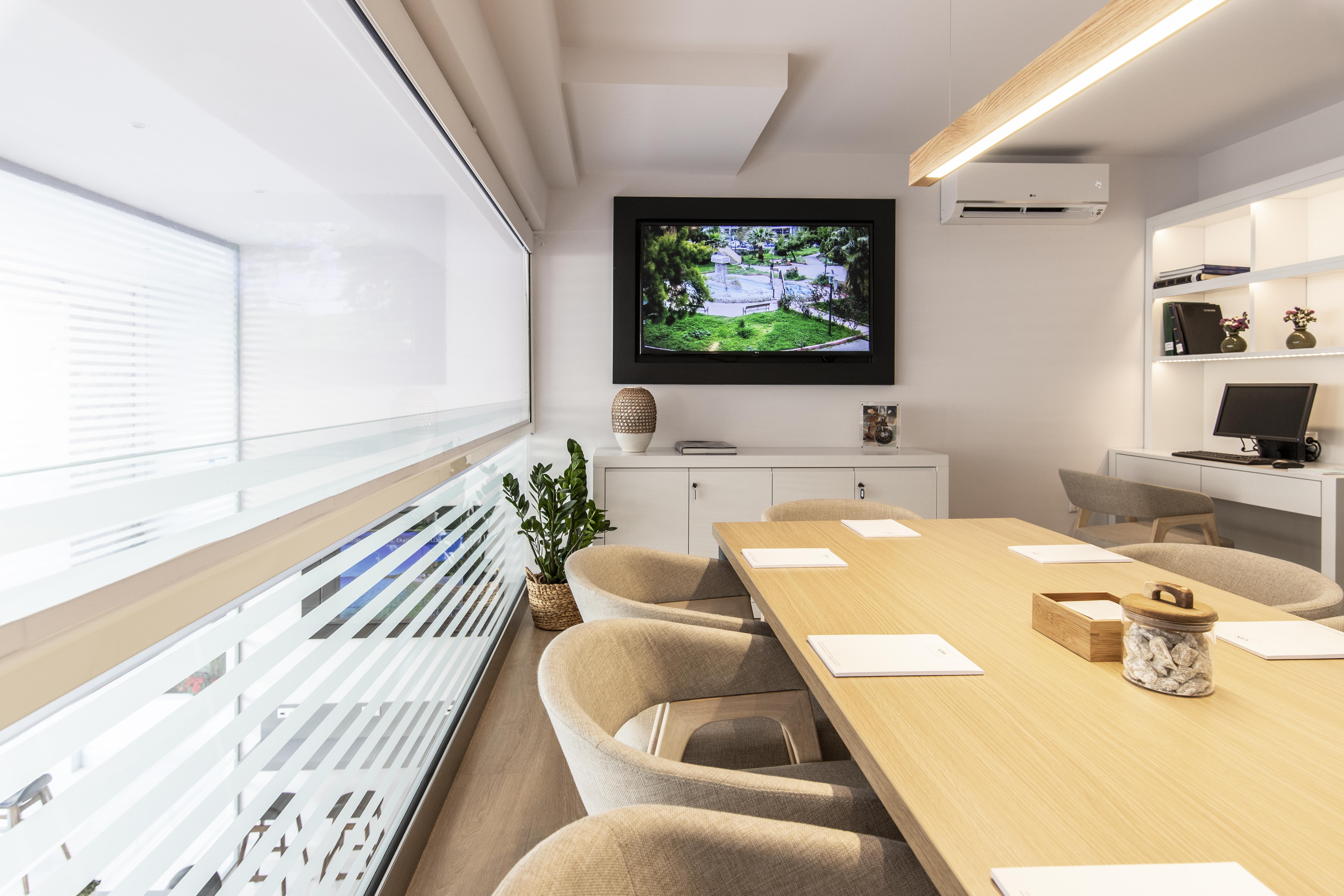 Gallery Suites & Residences Пирея Екстериор снимка