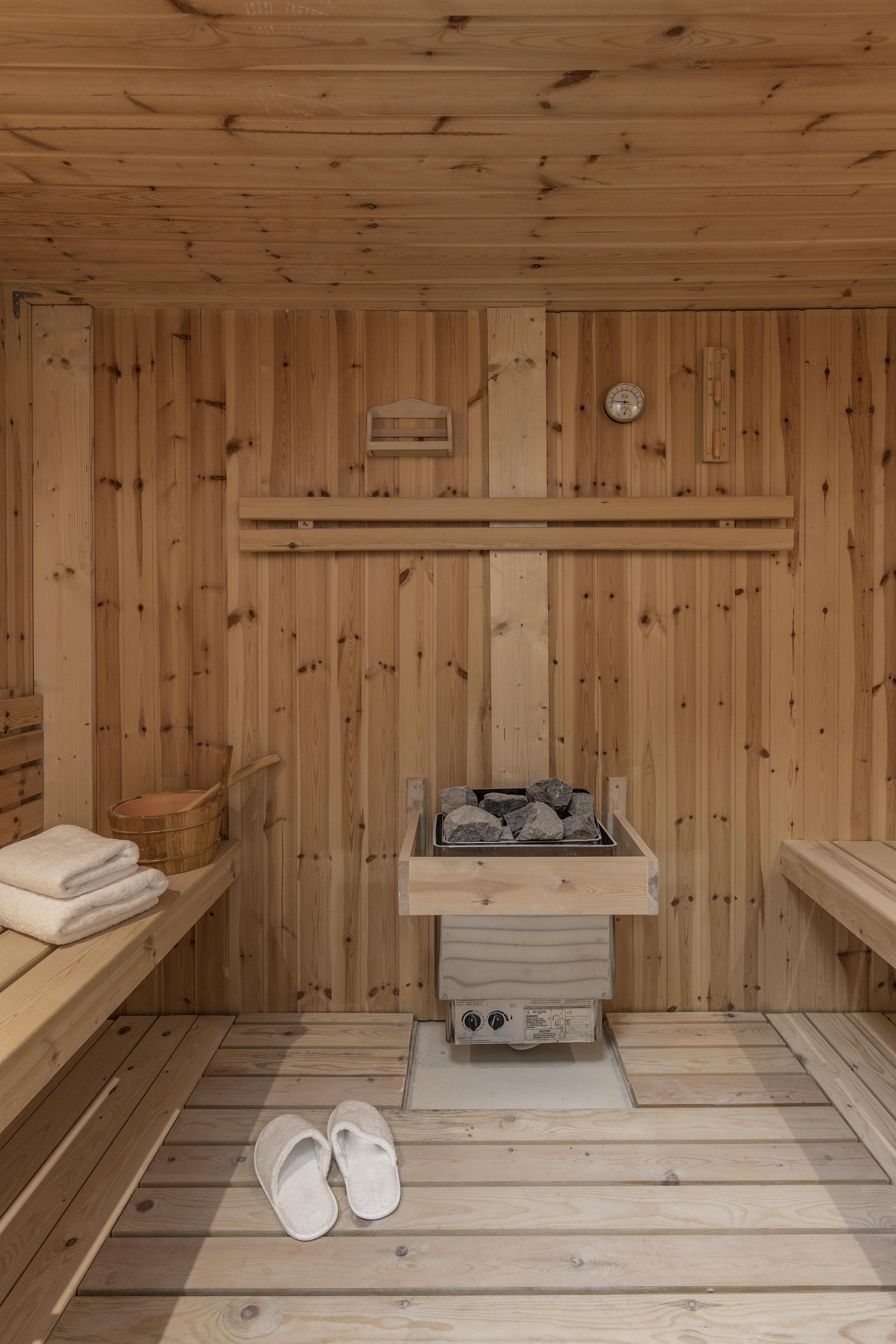 Gallery Suites & Residences Пирея Екстериор снимка
