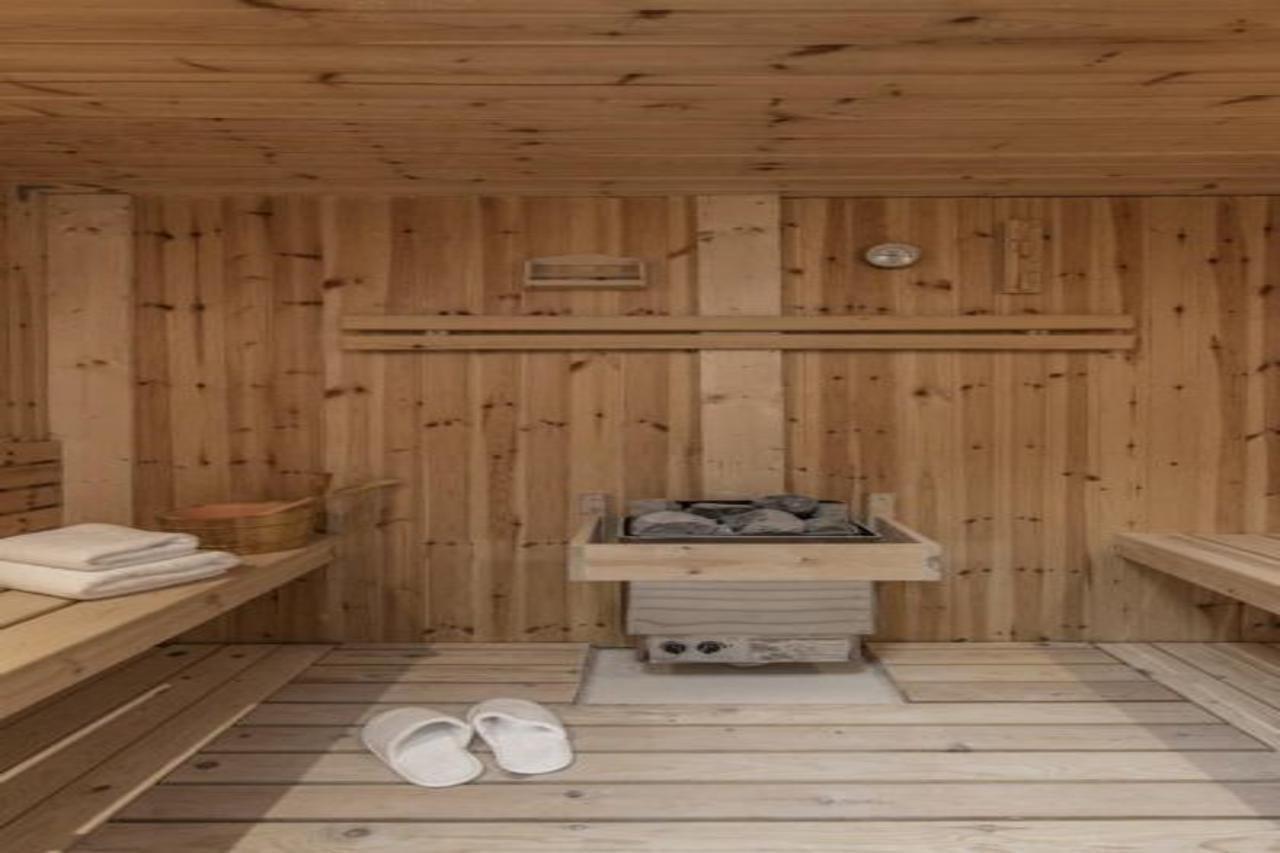 Gallery Suites & Residences Пирея Екстериор снимка