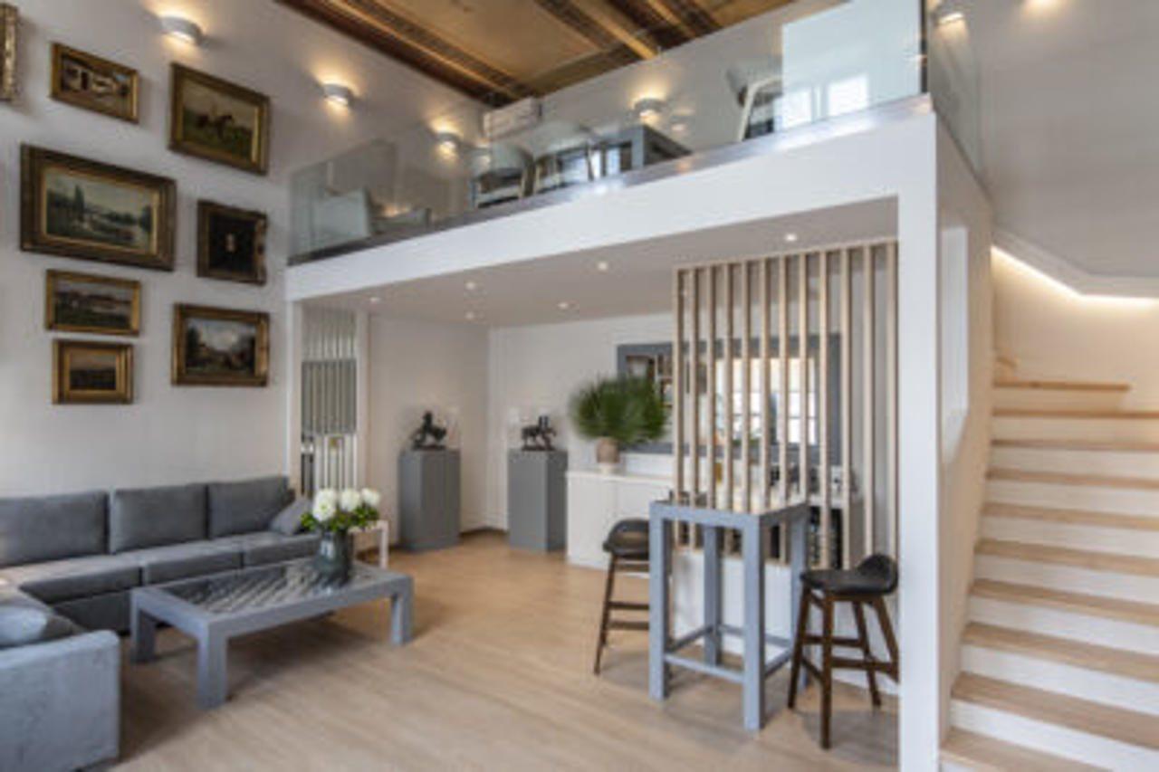 Gallery Suites & Residences Пирея Екстериор снимка