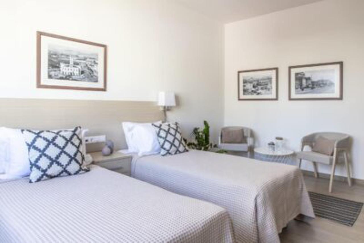 Gallery Suites & Residences Пирея Екстериор снимка